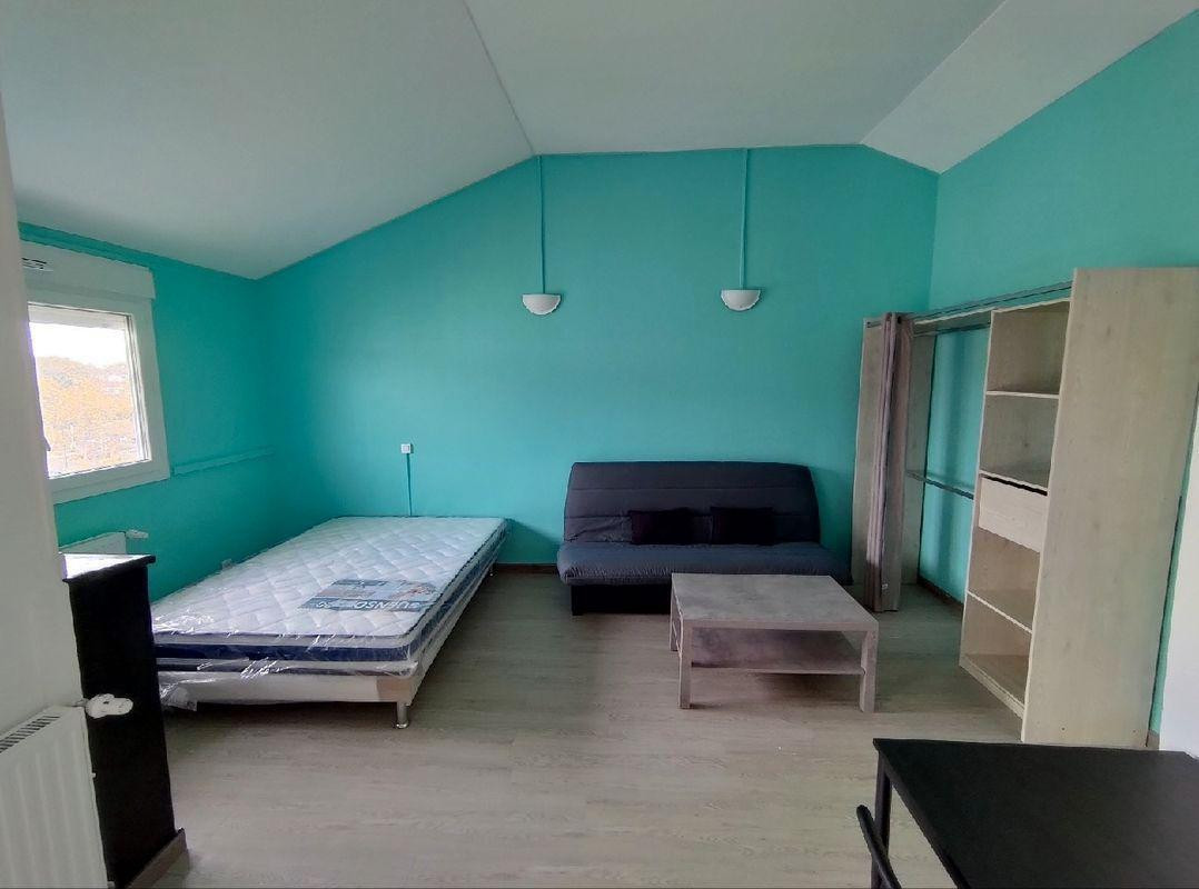 
                                                Location
                                                 Appartement, 30m², 800€ - Cergy