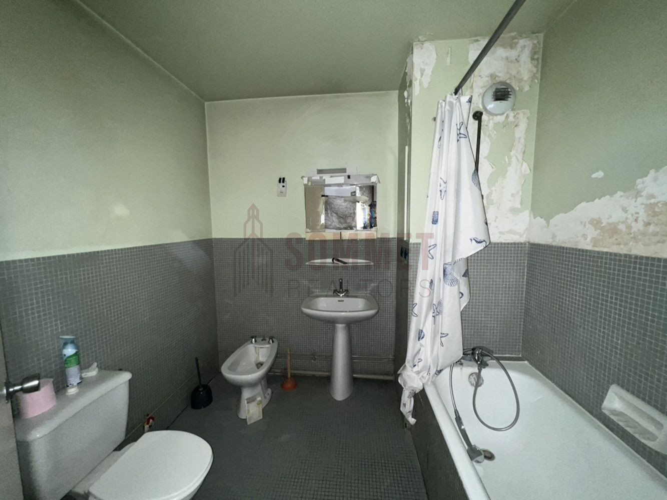 
                                                Vente
                                                 Appartement - 31 m² - 1 pièce