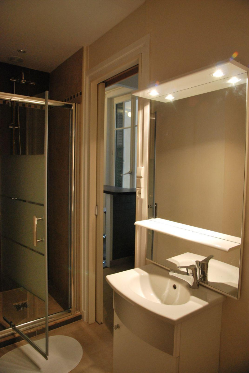 
                                                Location
                                                 Appartement 31 m2, Bellecour