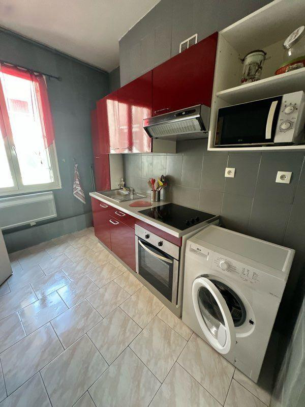 
                                                Location
                                                 Appartement 31m2 Hypercentre Cathédrale