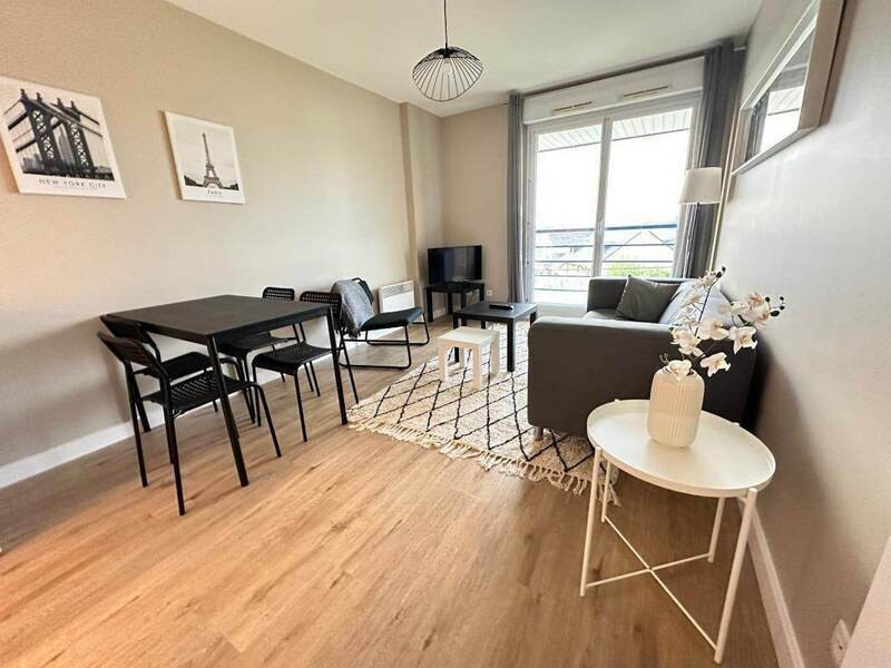 
                                                Location
                                                 appartement 35 m² - 2 pièces - 1 chambre meublé