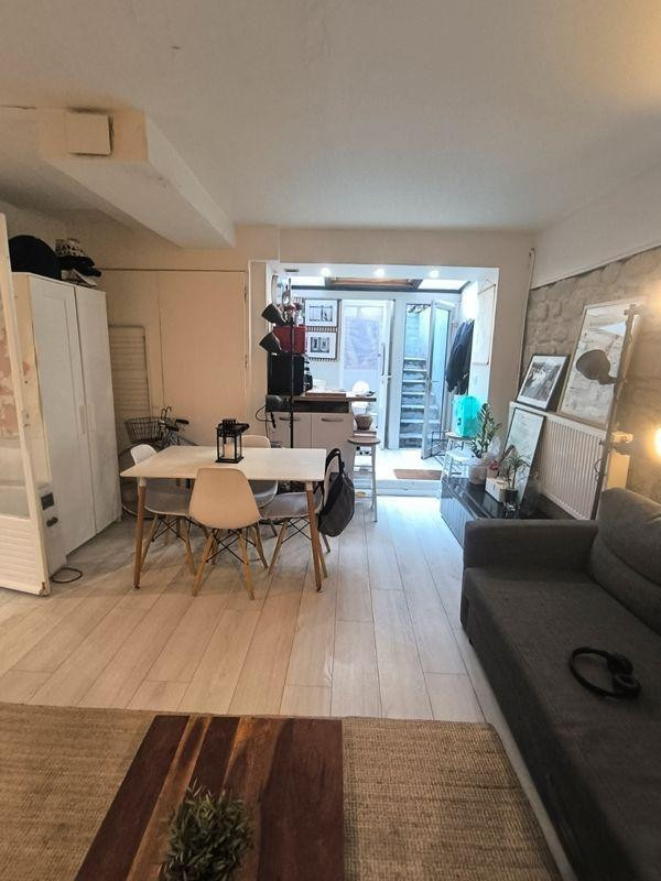 
                                                Location
                                                 Appartement 35m2 proche Montparnasse