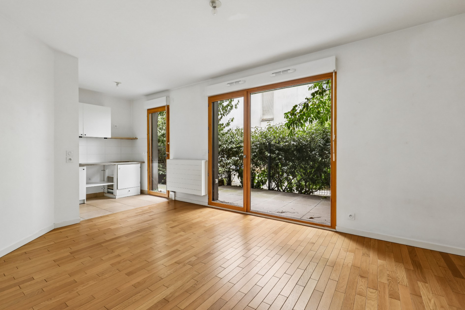 
                                                Vente
                                                 Appartement 28 m² avec jardin - Montreuil