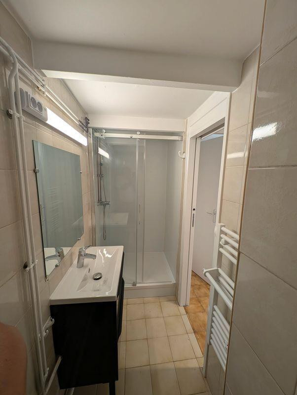 
                                                Location
                                                 Appartement 36m² T2 - Quartier Perrache Confluence