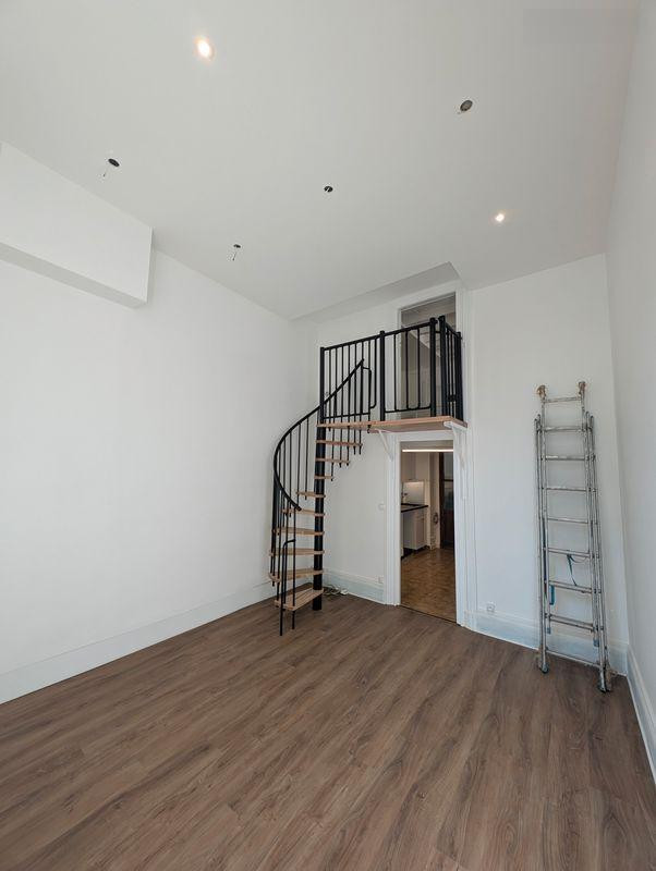 
                                                Location
                                                 Appartement 36m² T2 - Quartier Perrache Confluence