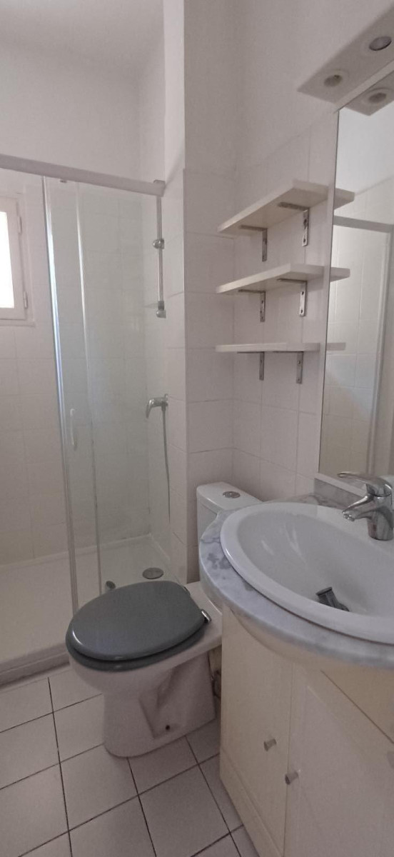 
                                                Location
                                                 Appartement 37 m2, Angers la Madeleine UCO-ESA