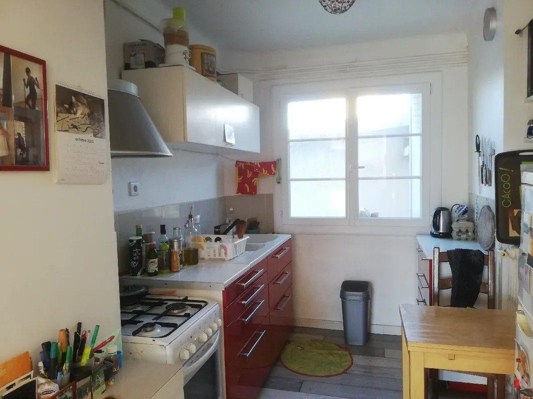 
                                                Location
                                                 Appartement 3P 55m² meublé juillet/aout