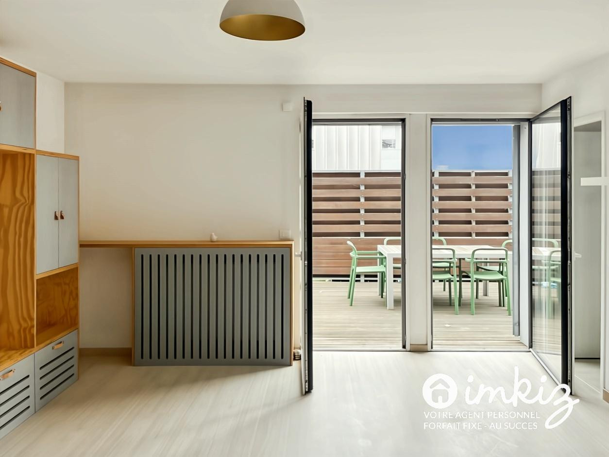 
                                                Vente
                                                 Appartement 4 p.  grande terrasse vue Bassins