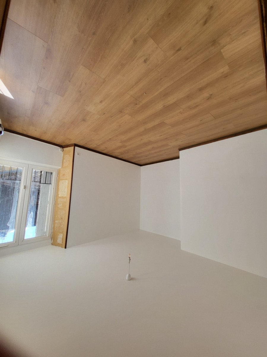 
                                                Location
                                                 Appartement 4 pèces Centre de Sarlat