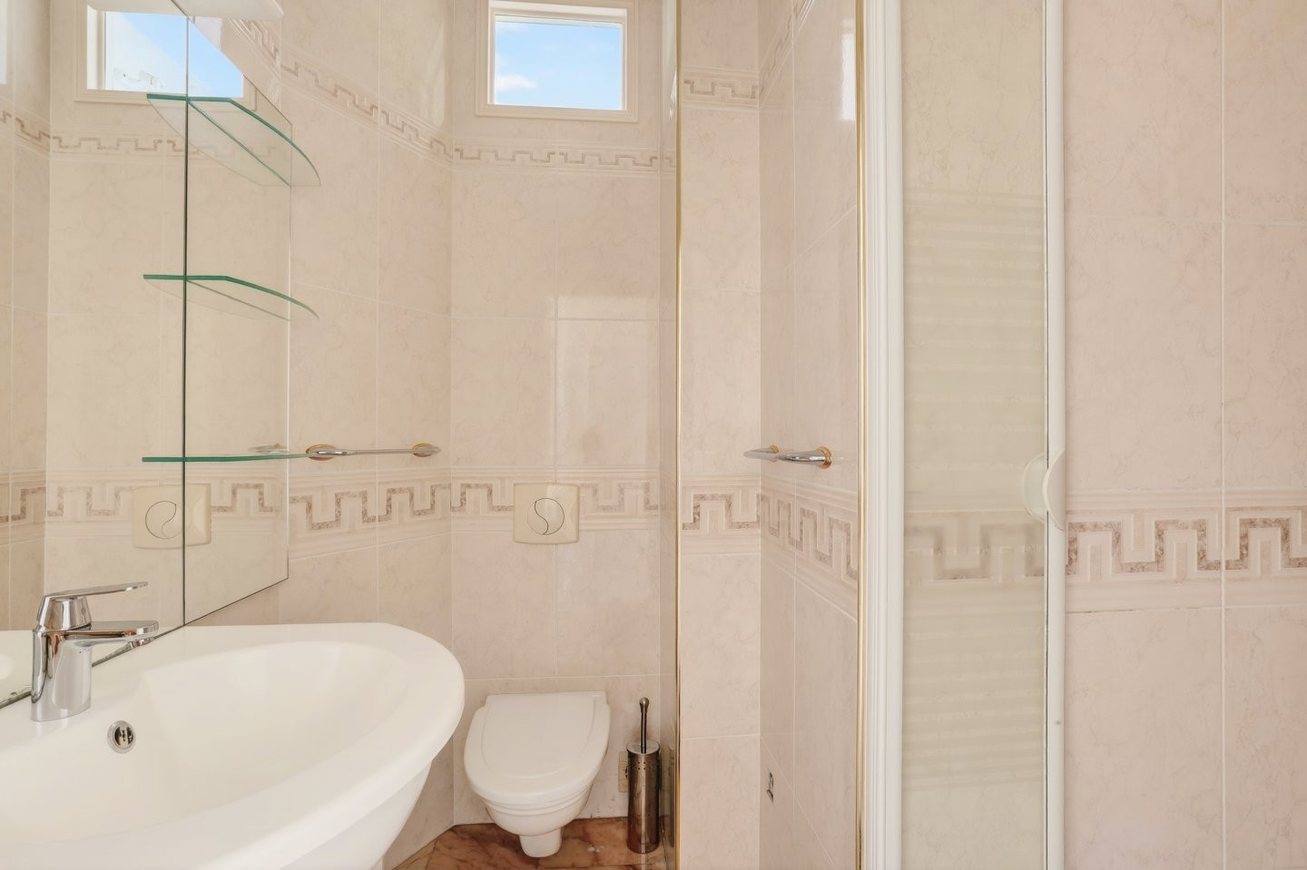 
                                                Vente
                                                 Appartement  - 4 pièces  - 103.0 m²