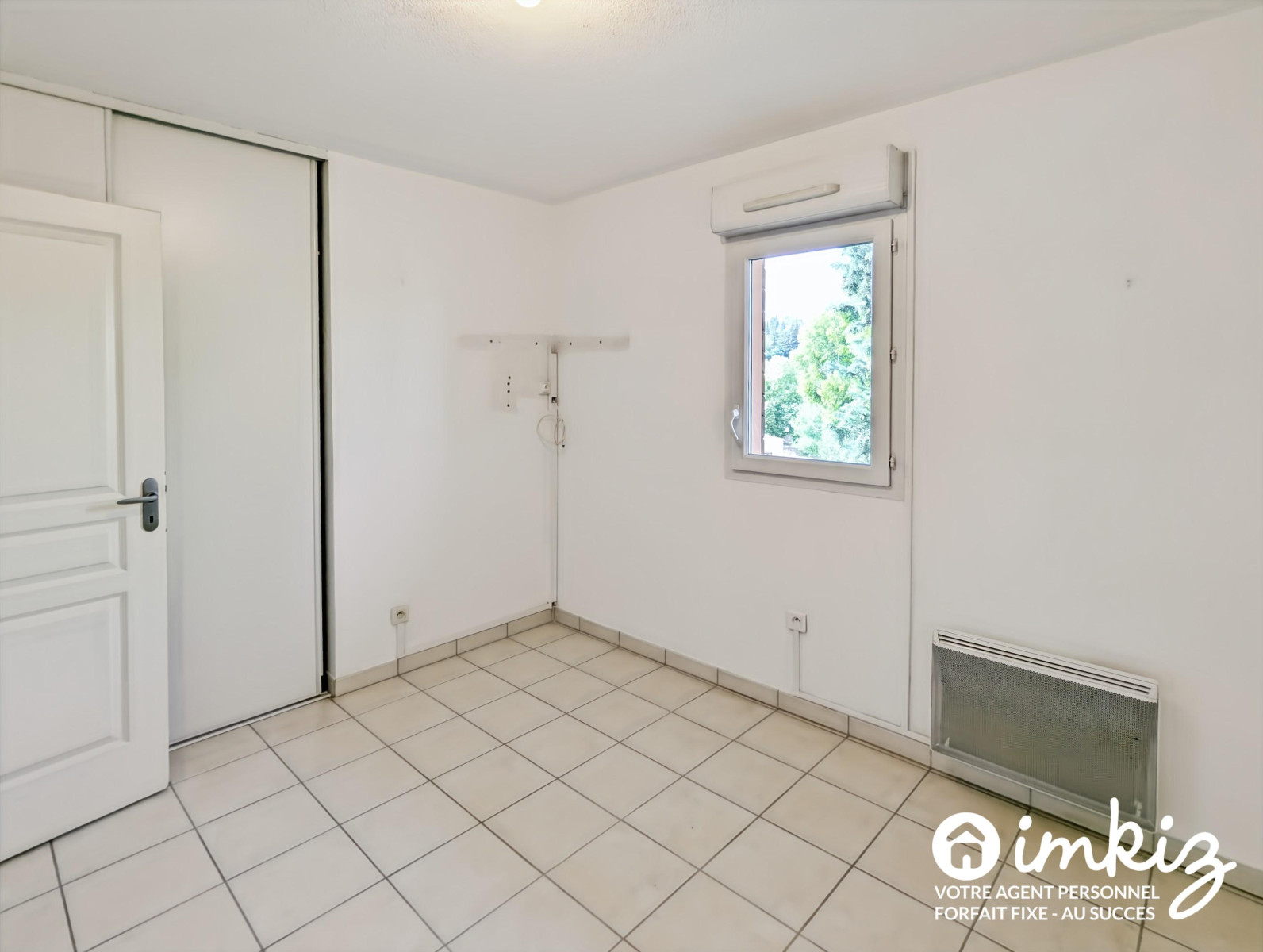 
                                                Vente
                                                 Appartement 4 pièces 2 parkings dont 1PMR couvert