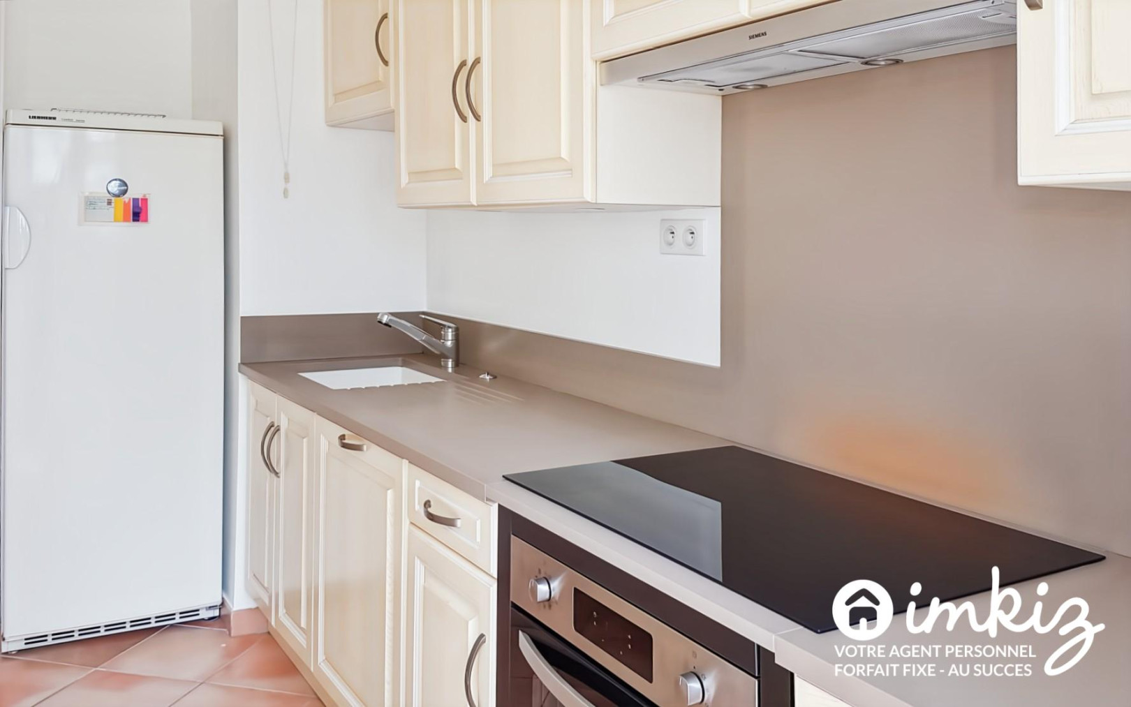 
                                                Vente
                                                 Appartement 4 pièces -  3 chambres - 84 m2