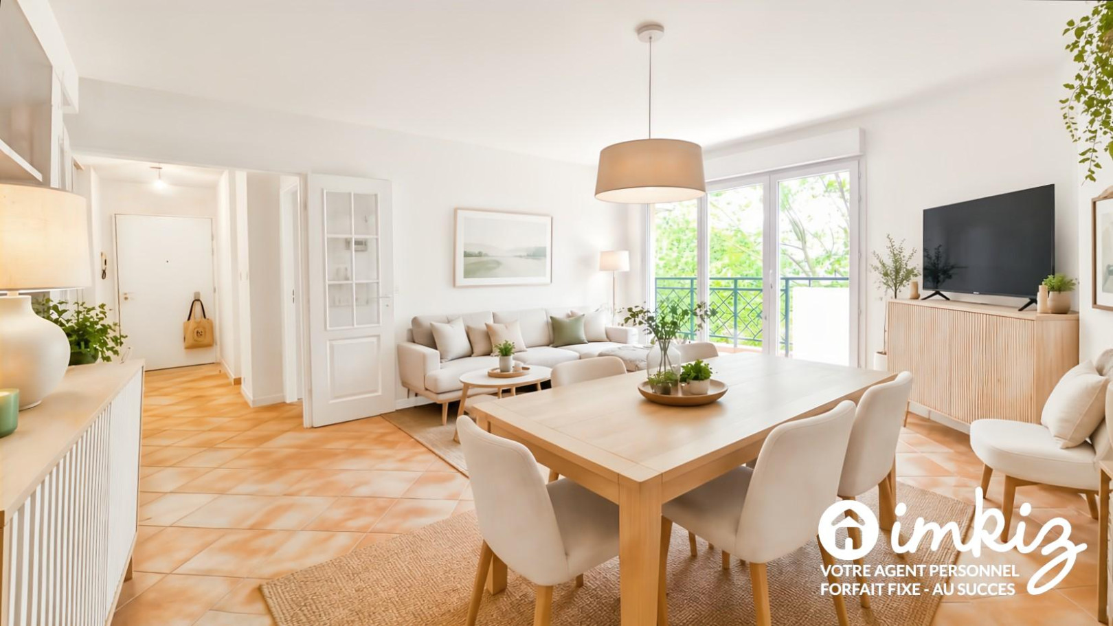 
                                                Vente
                                                 Appartement 4 pièces -  3 chambres - 84 m2