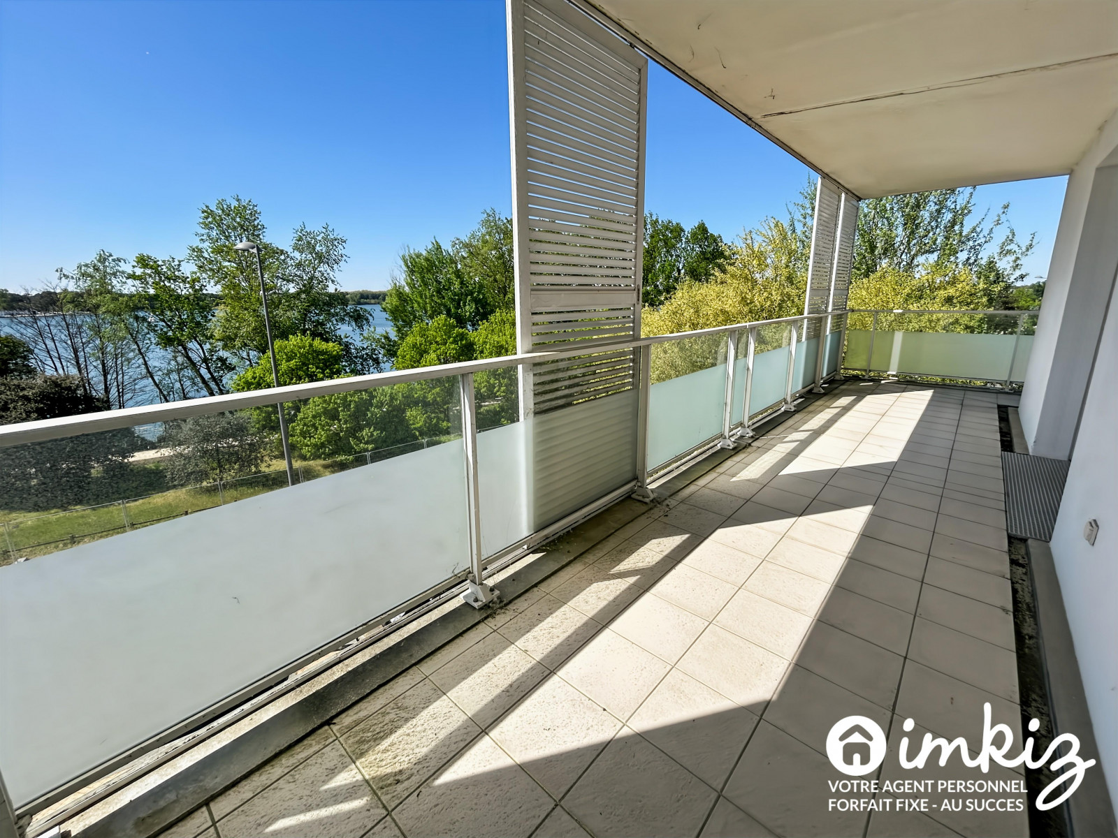 
                                                Vente
                                                 Appartement 4 pièces