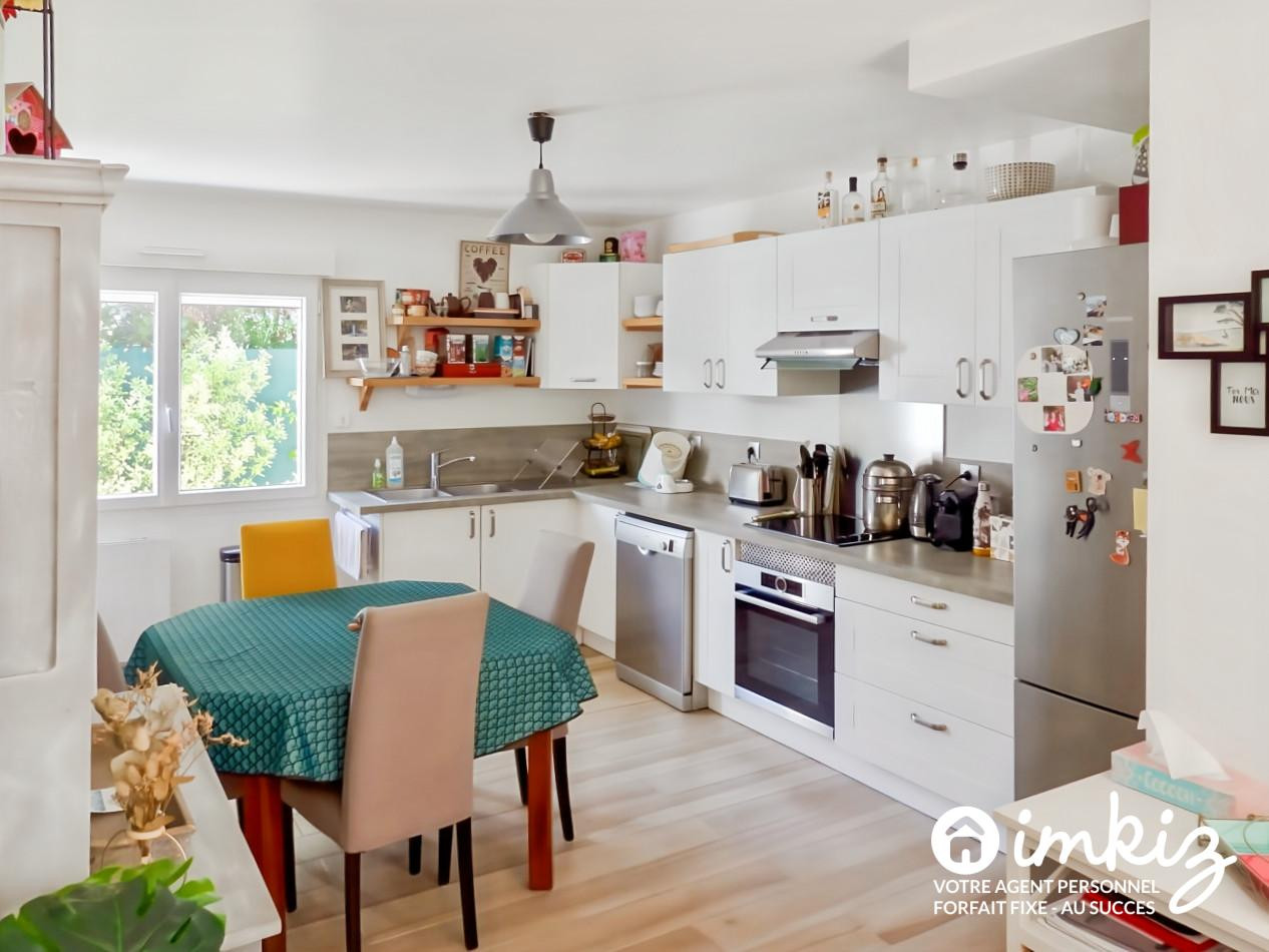 
                                                Vente
                                                 Appartement 4 pièces