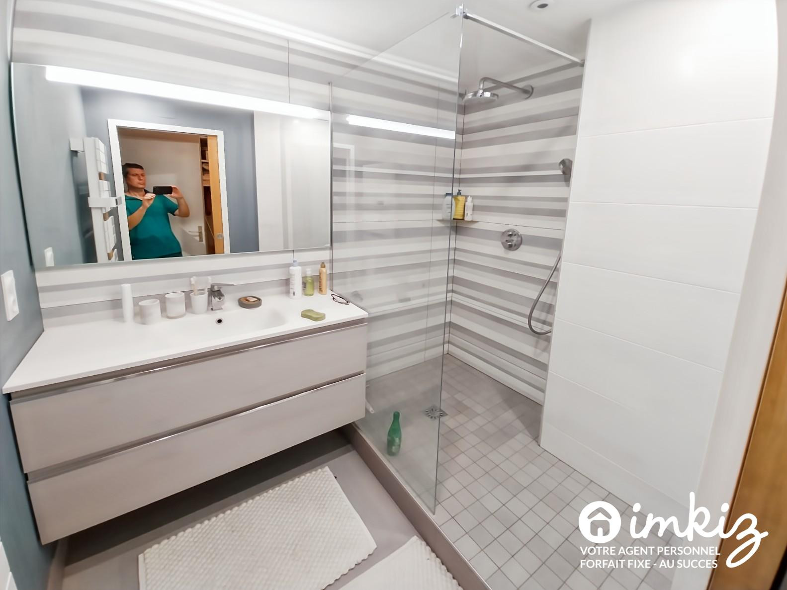 
                                                Vente
                                                 Appartement 4 pièces