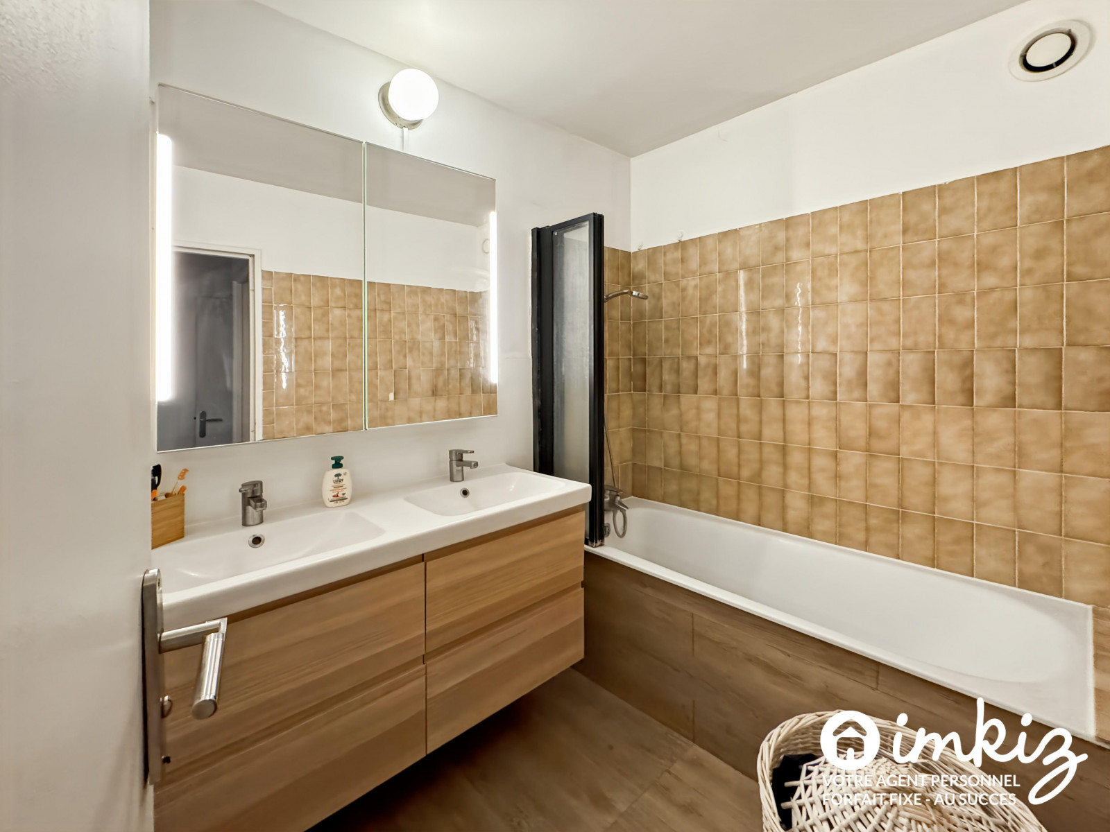 
                                                Vente
                                                 Appartement 4 pièces