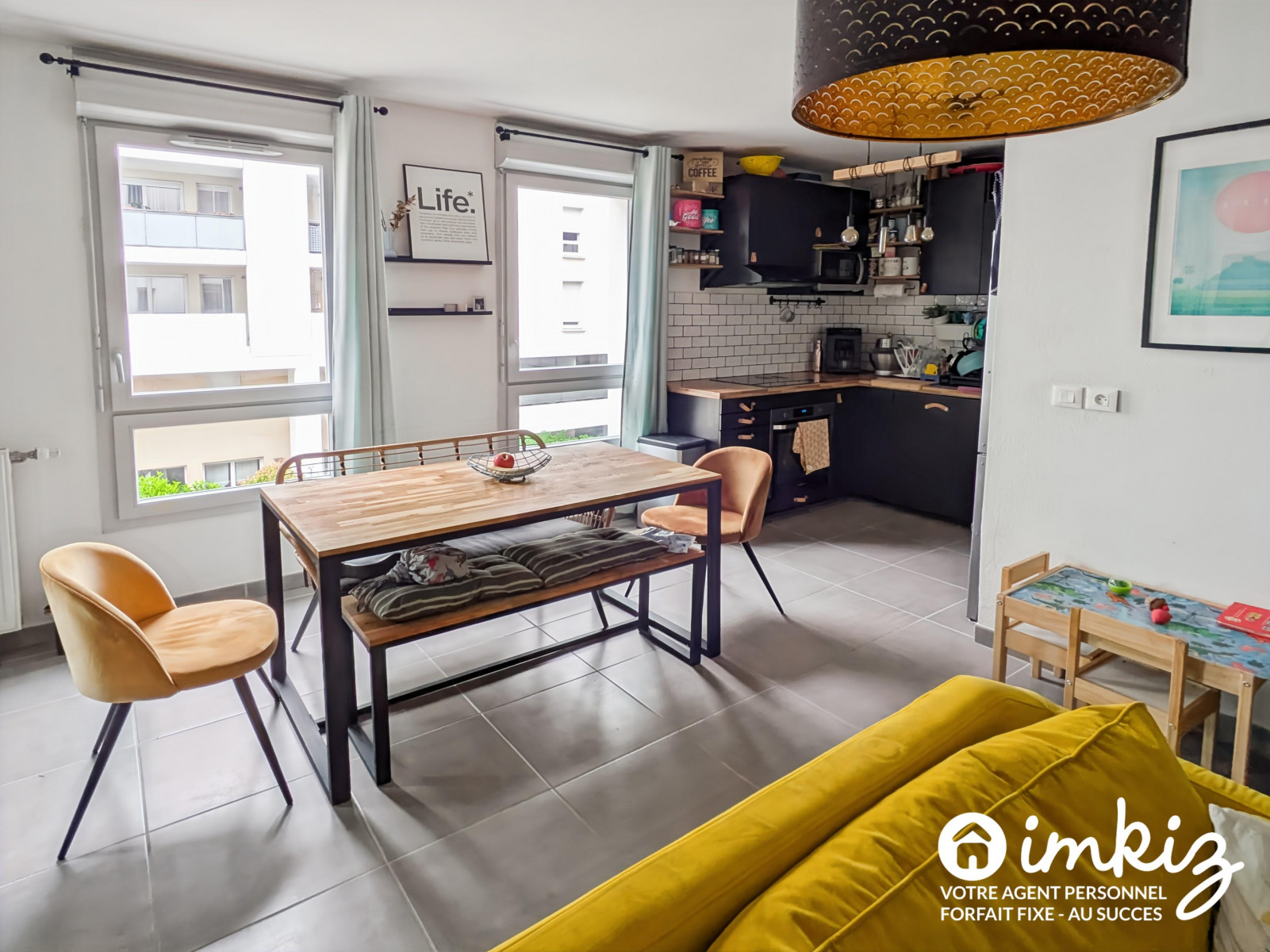 
                                                Vente
                                                 Appartement 4 pièces