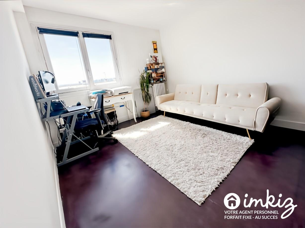 
                                                Vente
                                                 Appartement 4 pièces