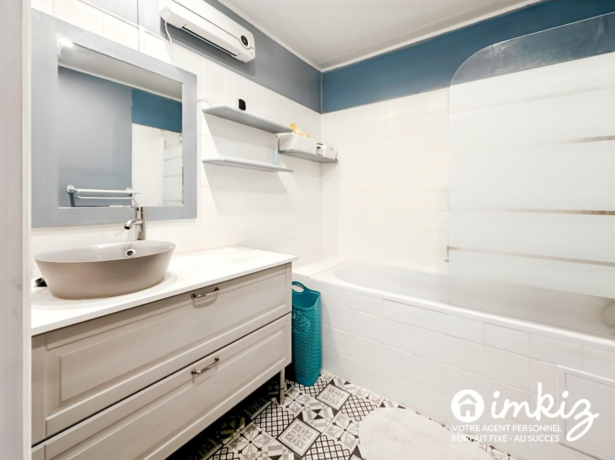 
                                                Vente
                                                 Appartement 4 pièces