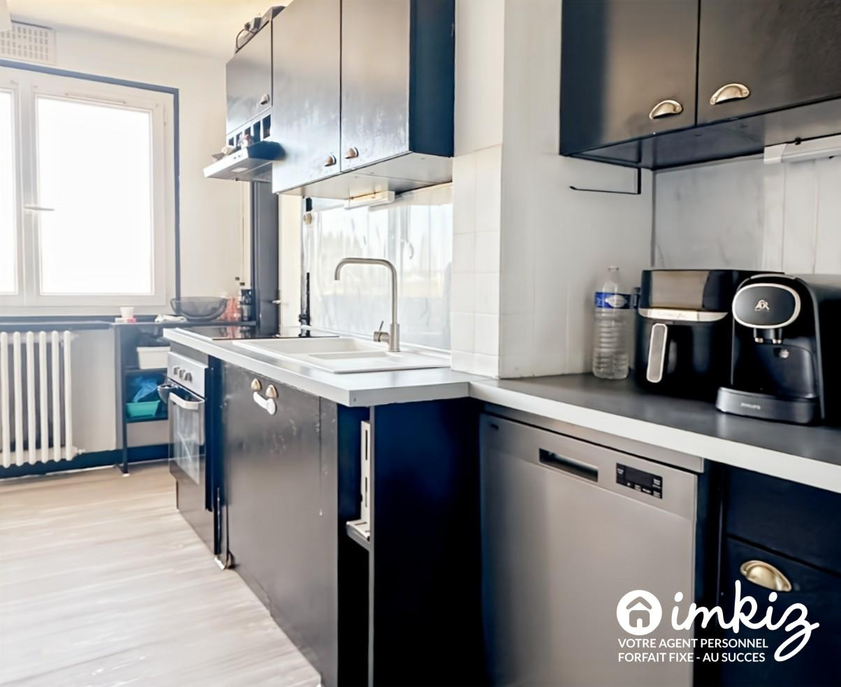 
                                                Vente
                                                 Appartement 4 pièces