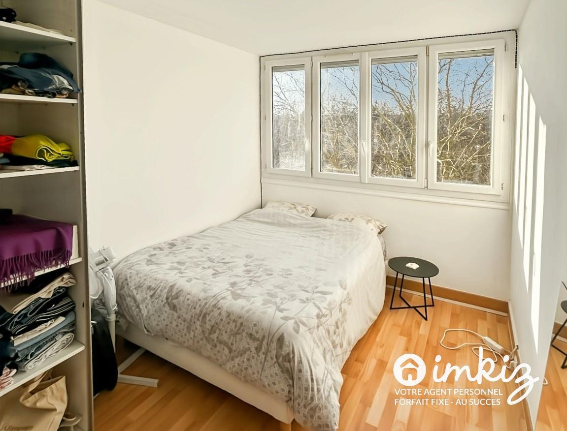 
                                                Vente
                                                 Appartement 4 pièces