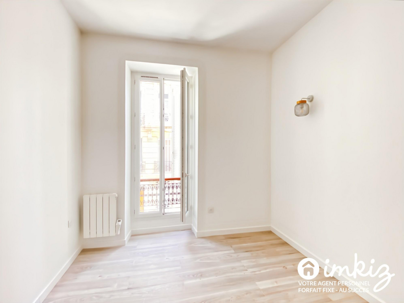 
                                                Vente
                                                 Appartement 4 pièces