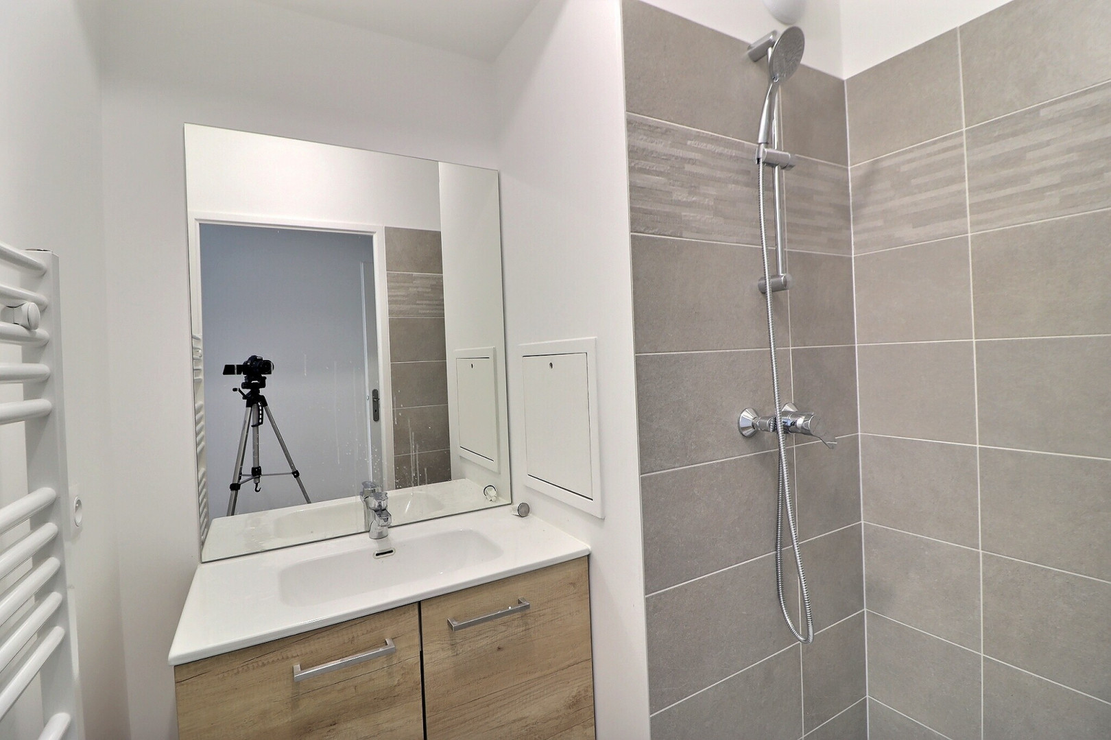 
                                                Vente
                                                 Appartement 4 pièces