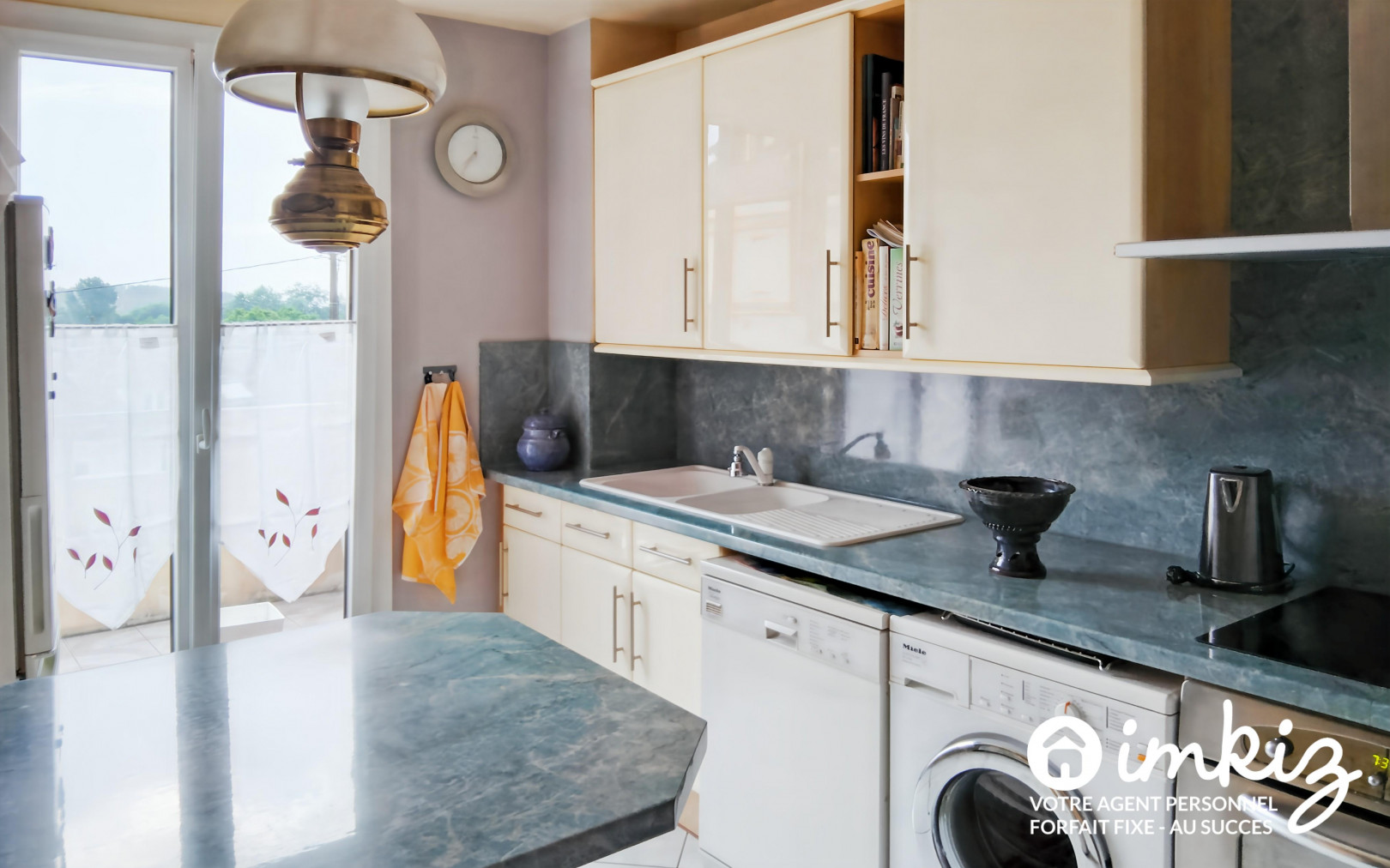 
                                                Vente
                                                 Appartement 4 pièces