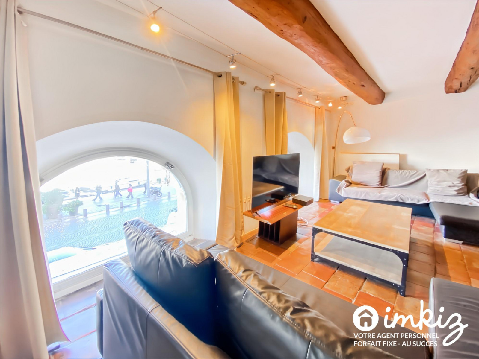 
                                                Vente
                                                 Appartement 4 pièces