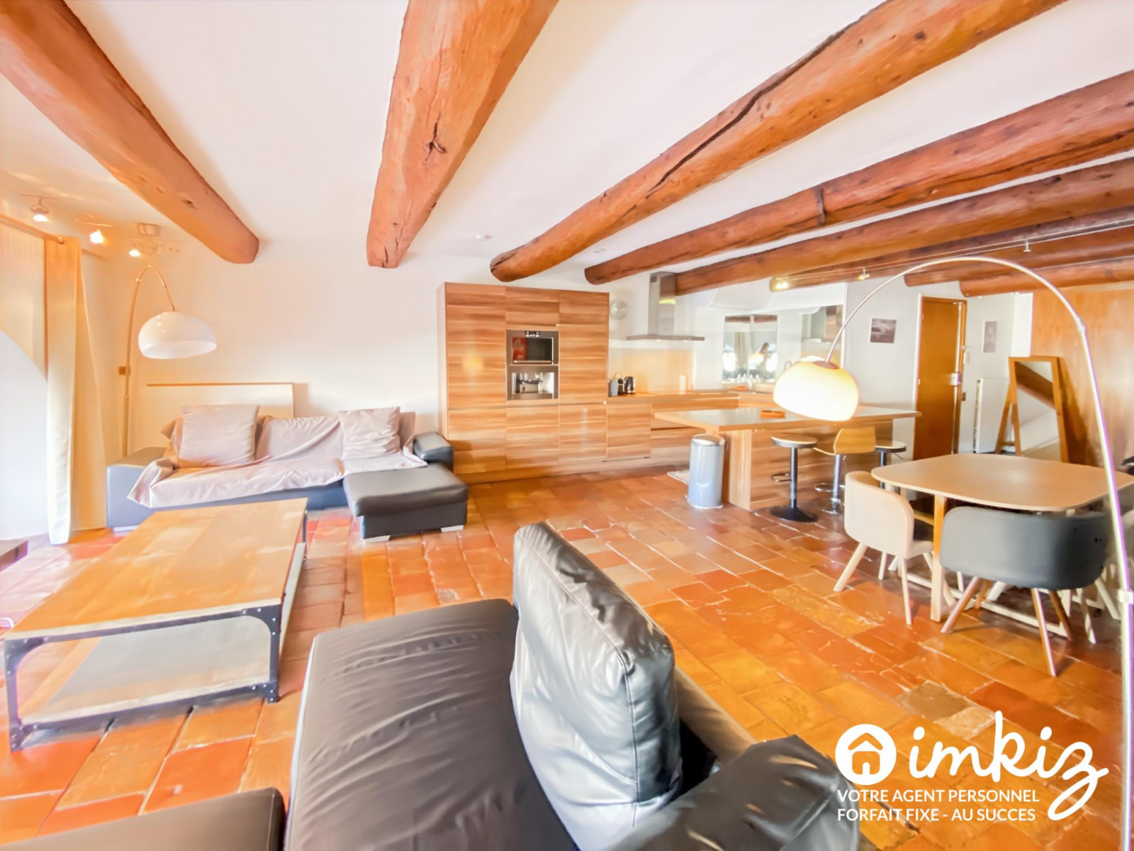 
                                                Vente
                                                 Appartement 4 pièces