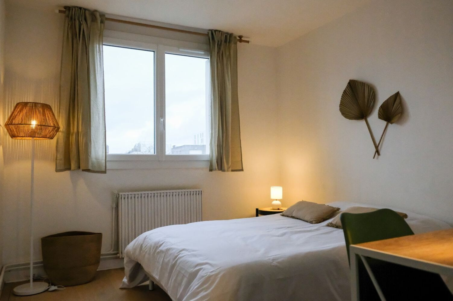 
                                                Location
                                                 Appartement 4 pièces