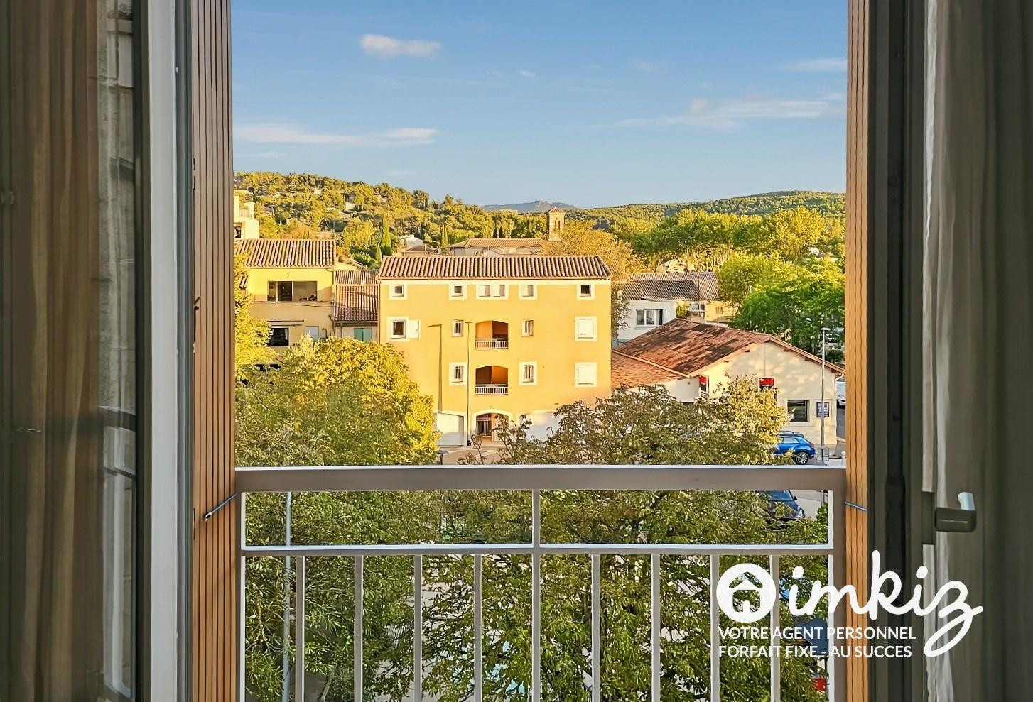 
                                                Vente
                                                 Appartement 4 pièces