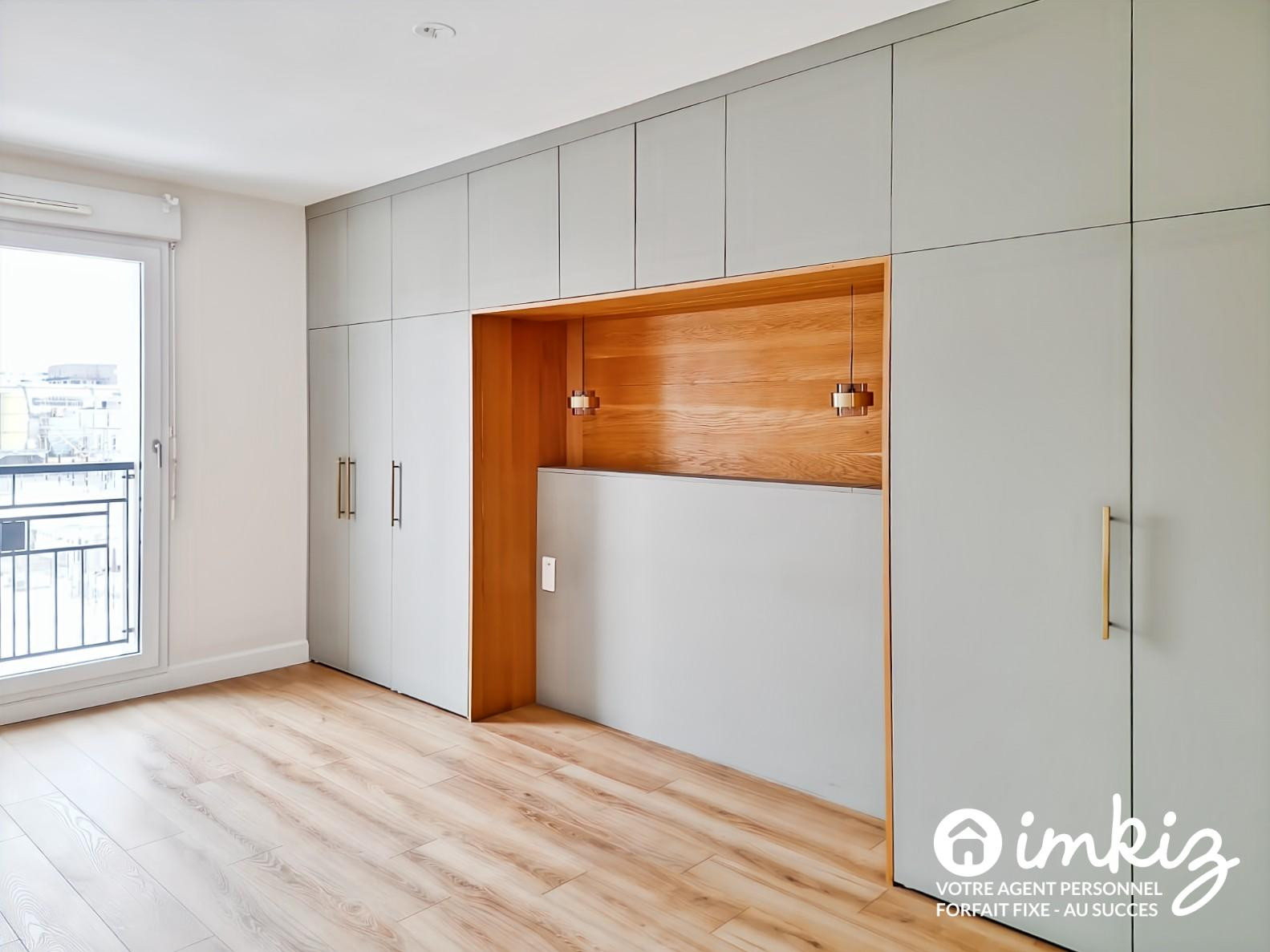 
                                                Vente
                                                 Appartement 4 pièces