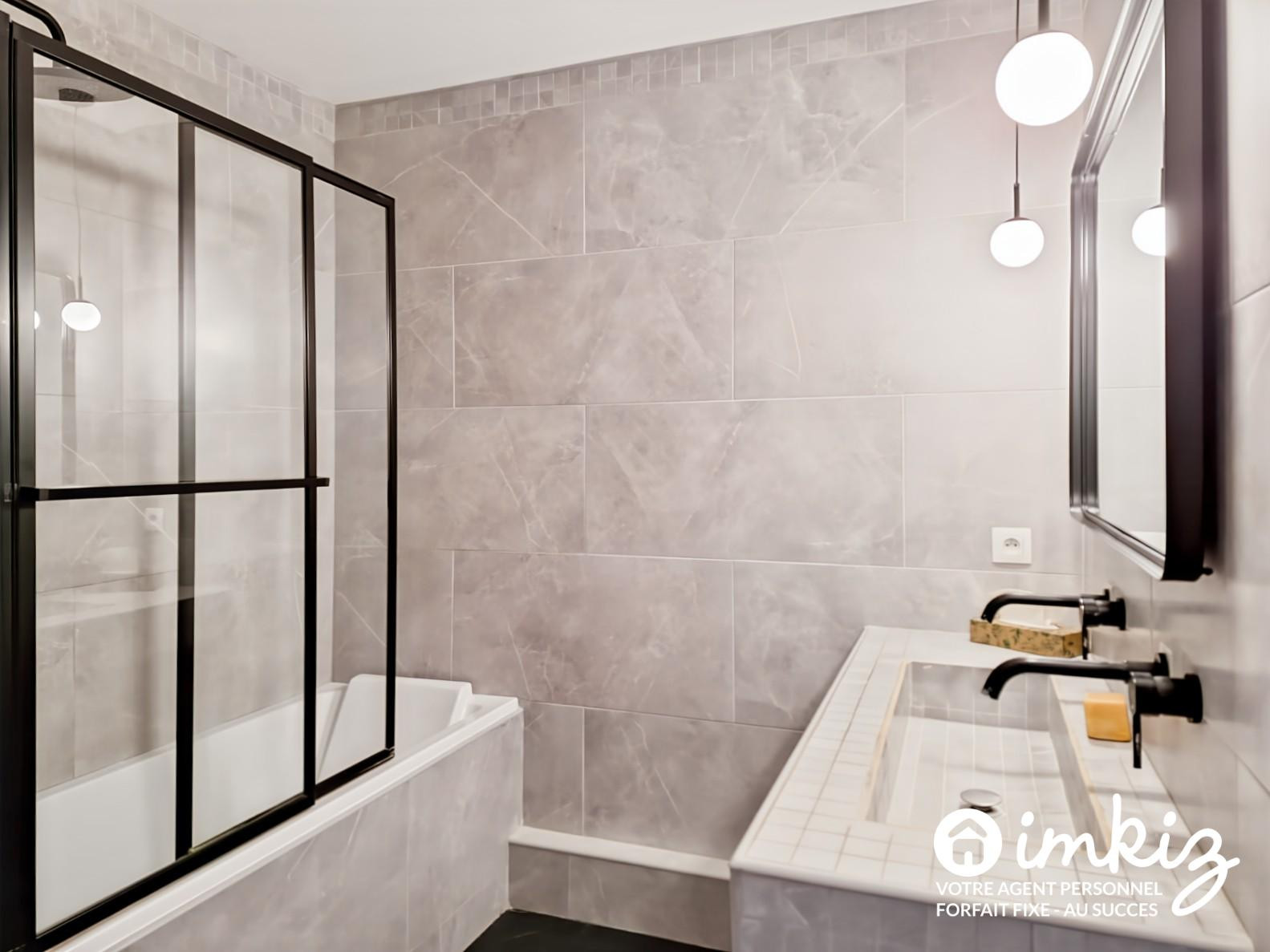 
                                                Vente
                                                 Appartement 4 pièces