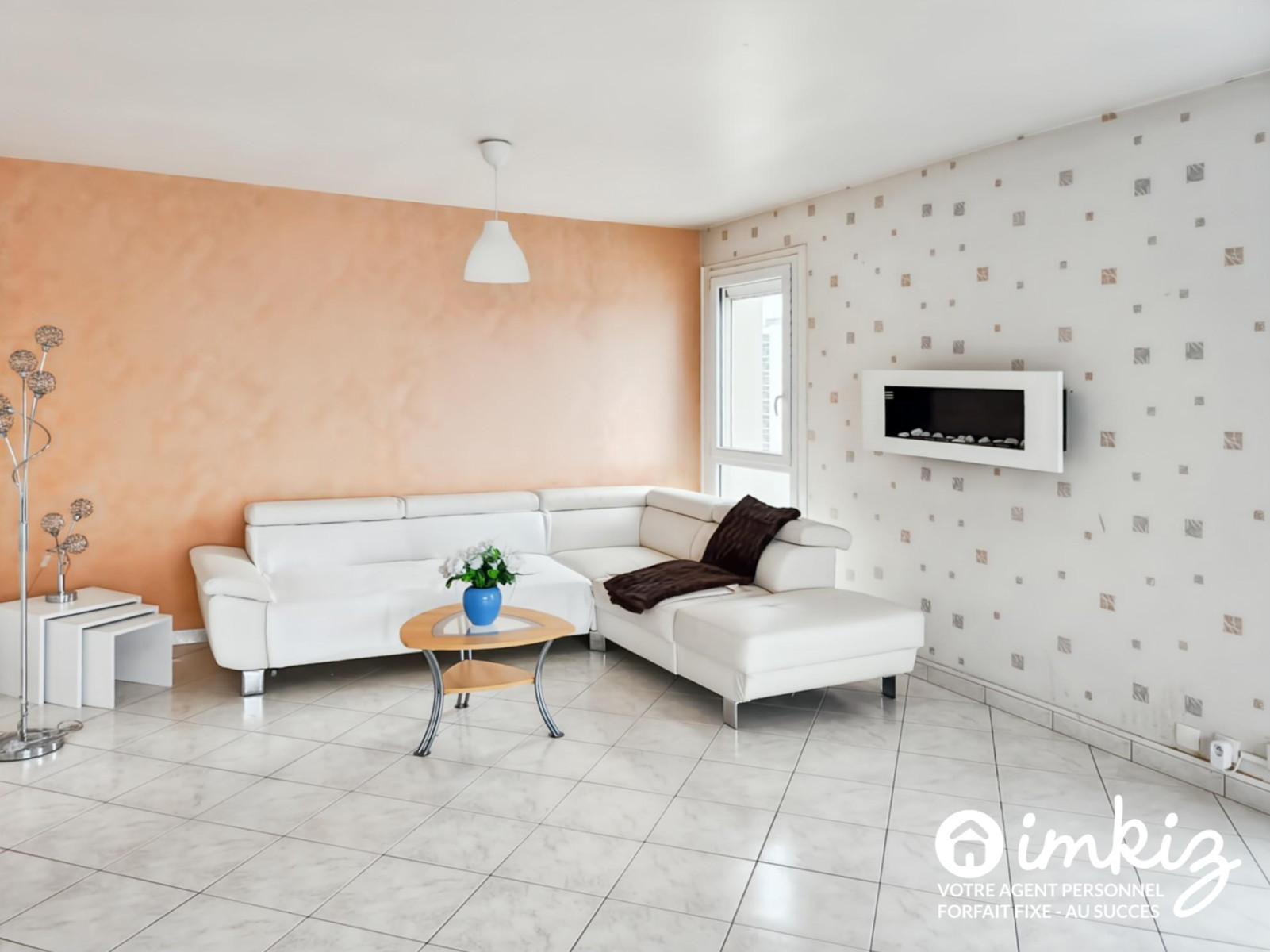 
                                                Vente
                                                 Appartement 4 pièces