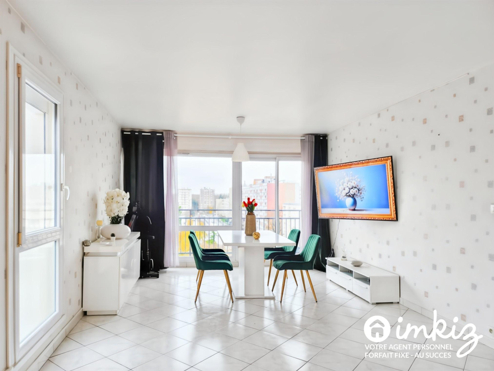 
                                                Vente
                                                 Appartement 4 pièces