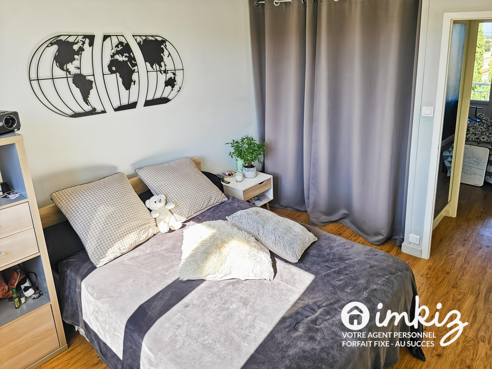 
                                                Vente
                                                 Appartement 4 pièces