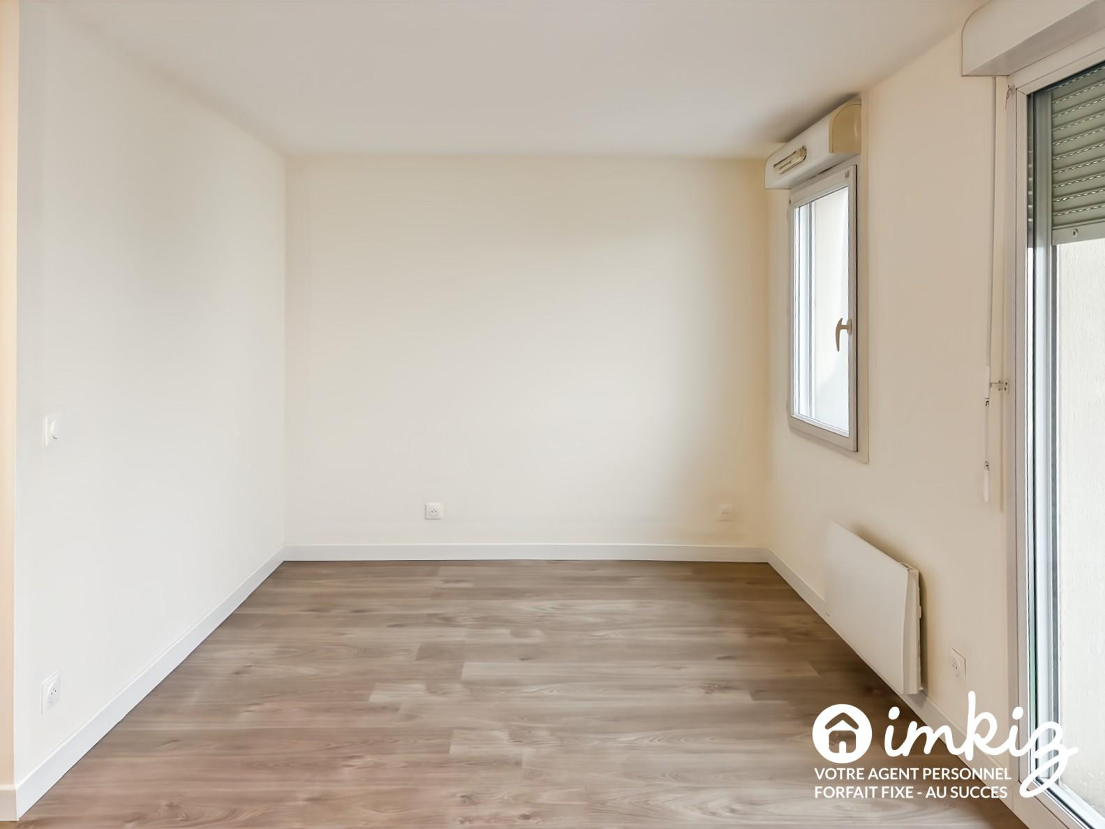
                                                Vente
                                                 Appartement 4 pièces