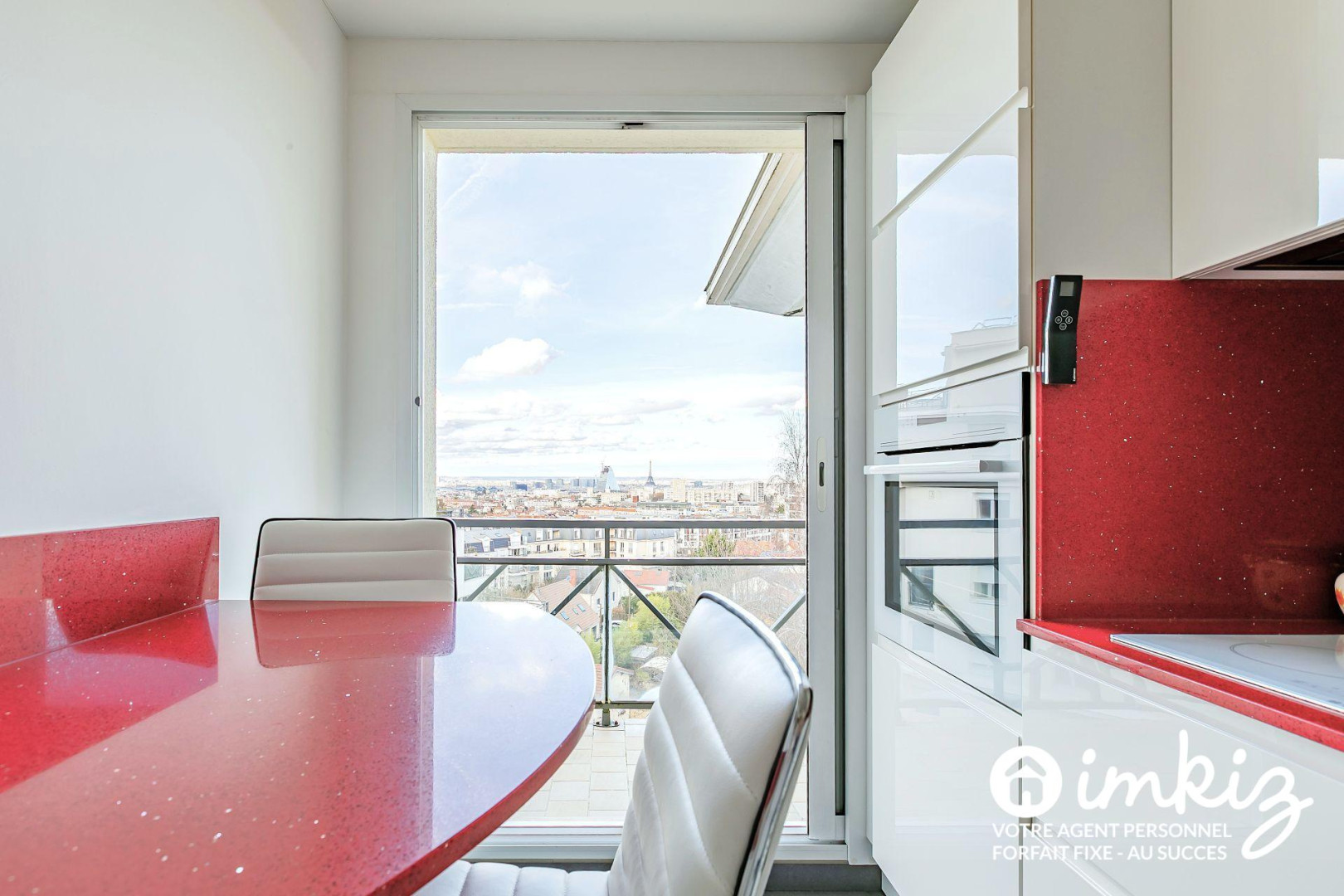 
                                                Vente
                                                 Appartement 4 pièces