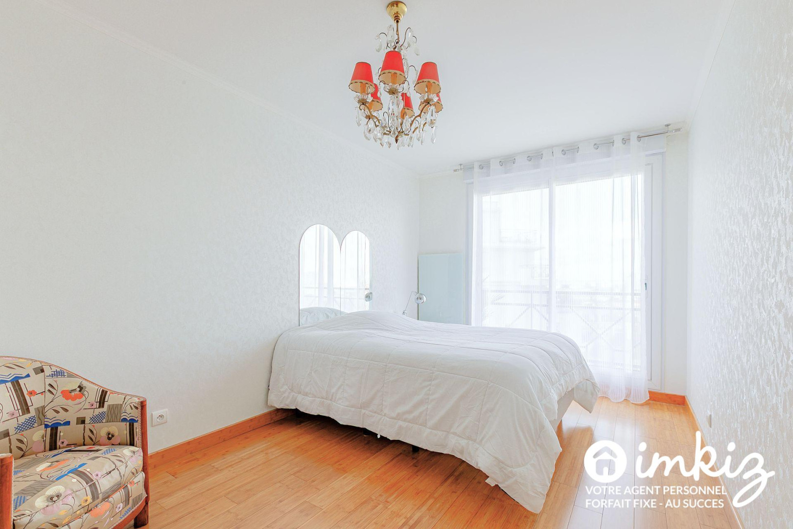 
                                                Vente
                                                 Appartement 4 pièces