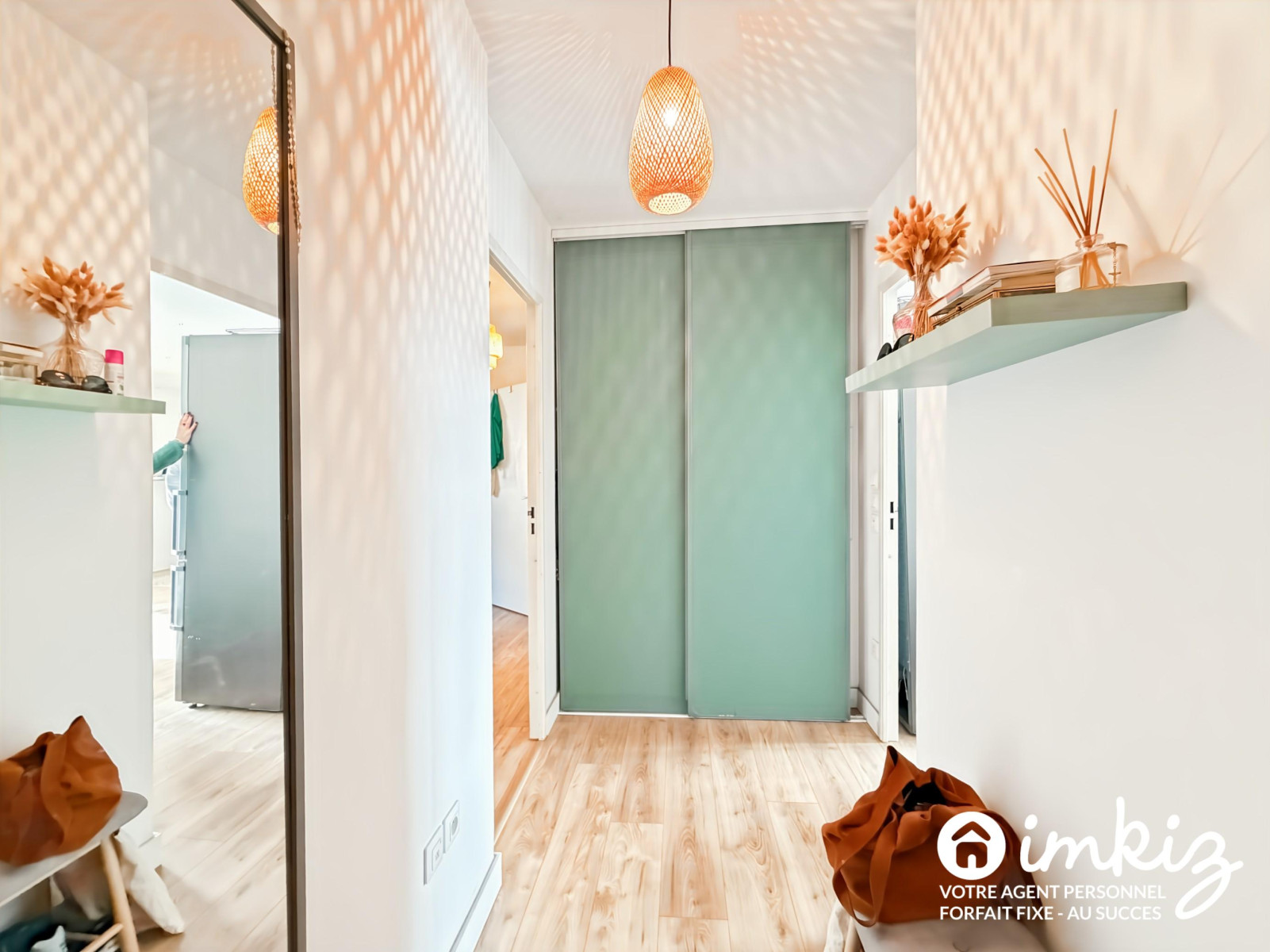 
                                                Vente
                                                 Appartement 4 pièces