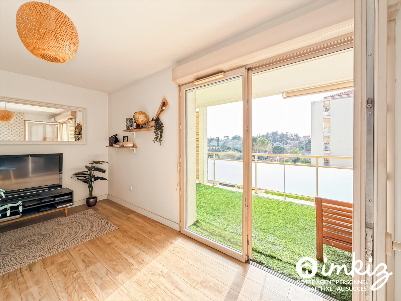 
                                                Vente
                                                 Appartement 4 pièces