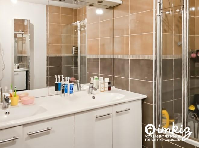 
                                                Vente
                                                 Appartement 4 pièces