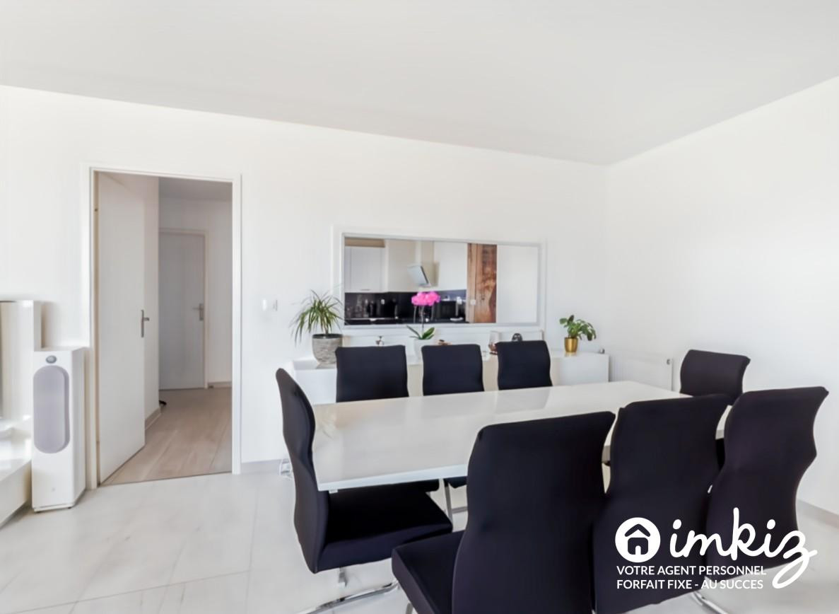 
                                                Vente
                                                 Appartement 4 pièces