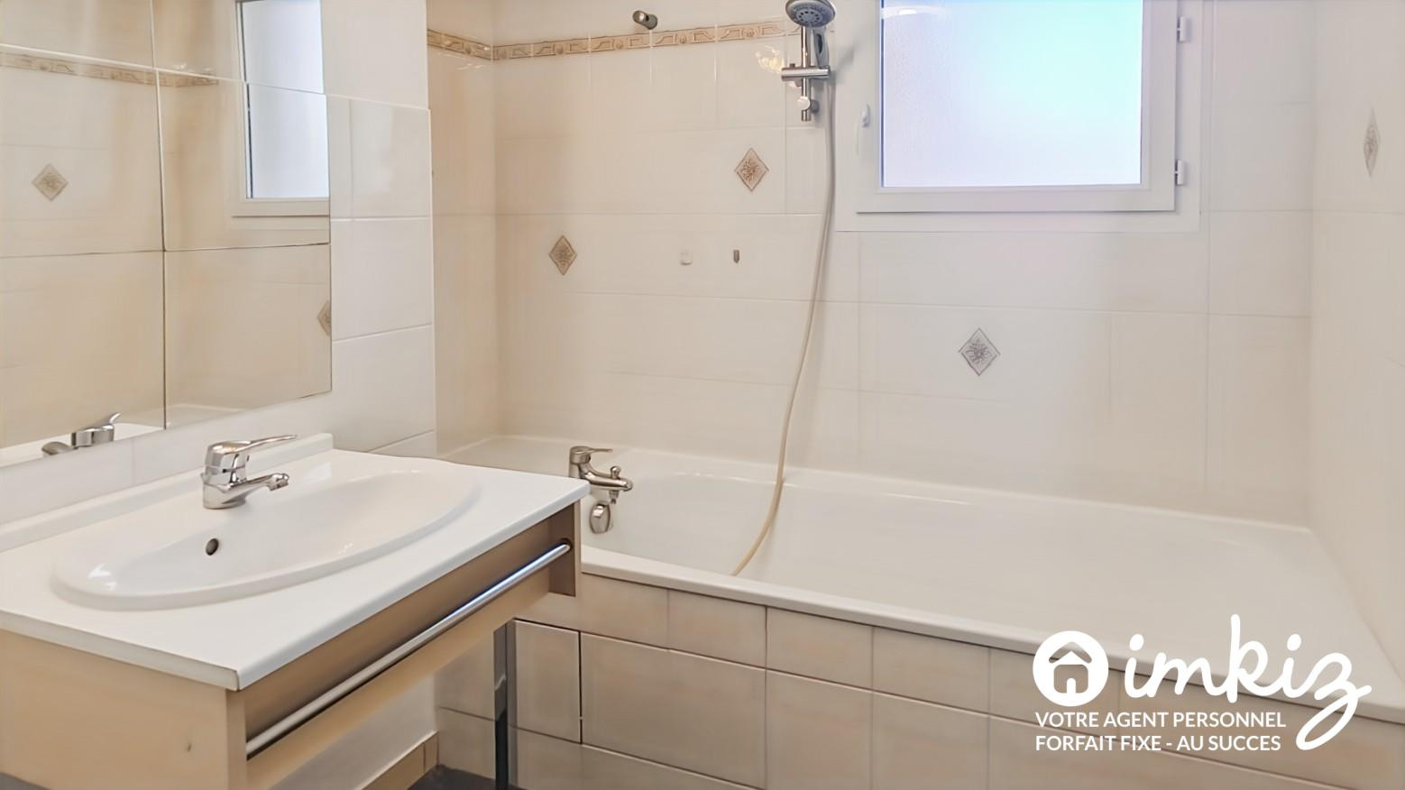 
                                                Vente
                                                 Appartement 4 pièces