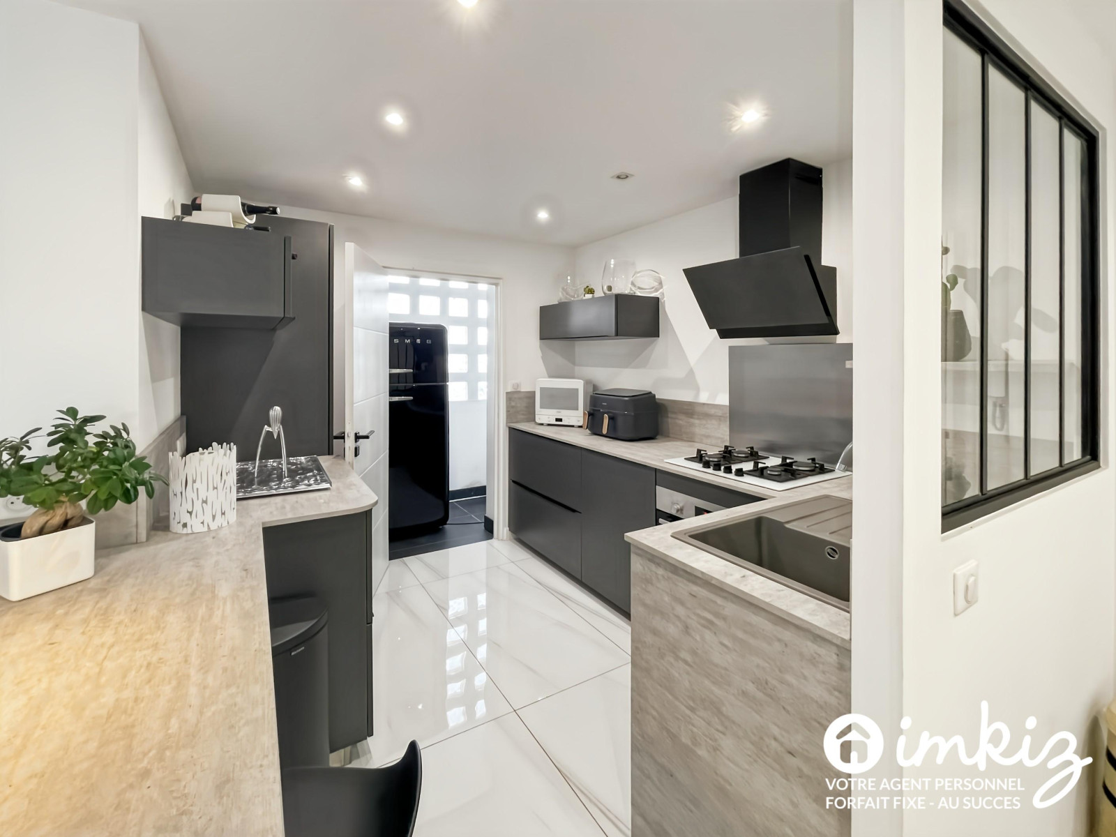 
                                                Vente
                                                 Appartement 4 pièces