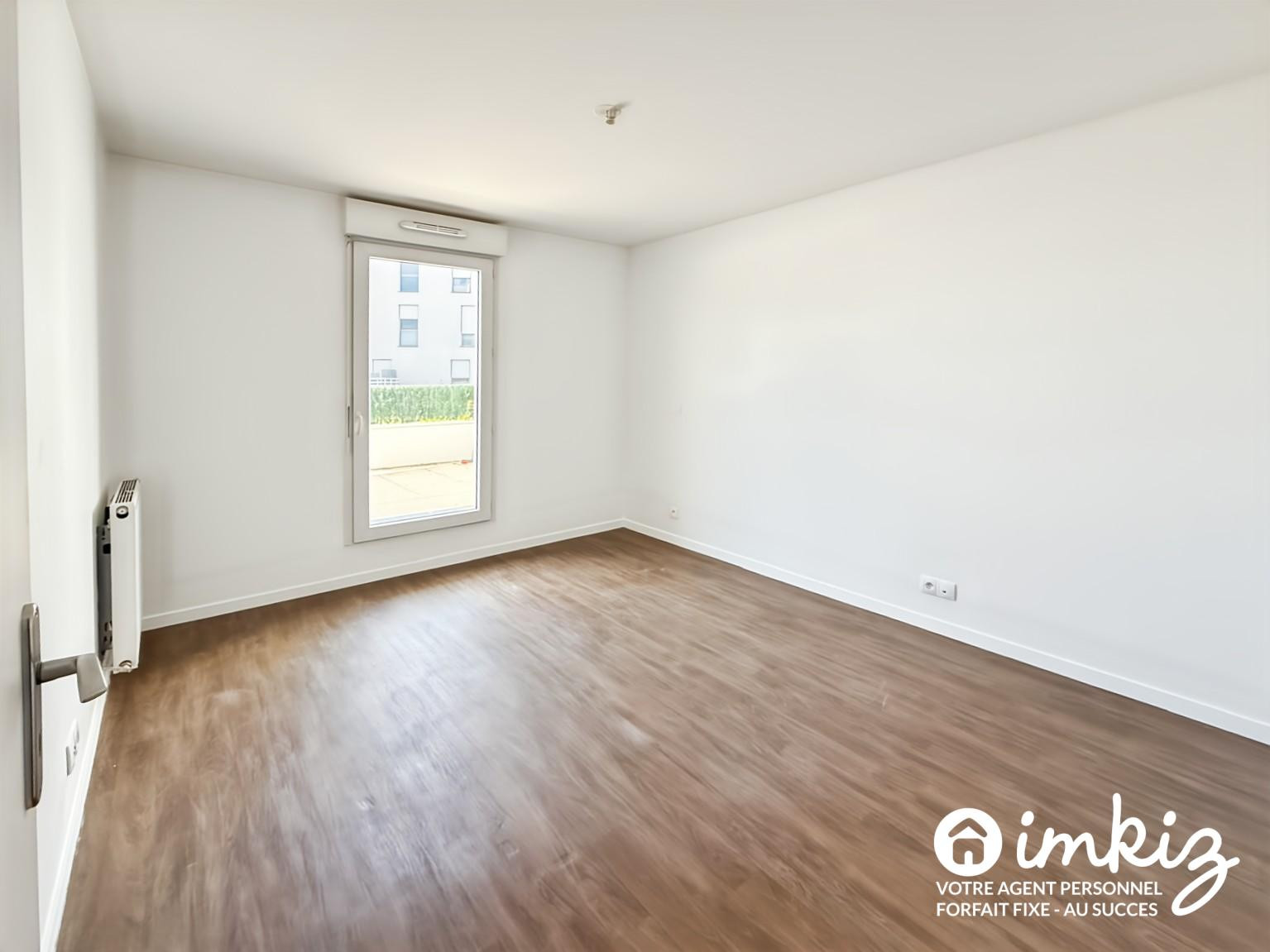 
                                                Vente
                                                 Appartement 4 pièces
