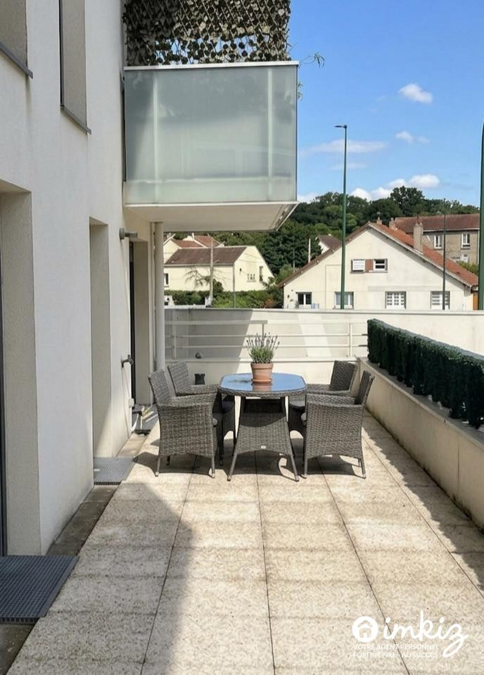
                                                Vente
                                                 Appartement 4 pièces
