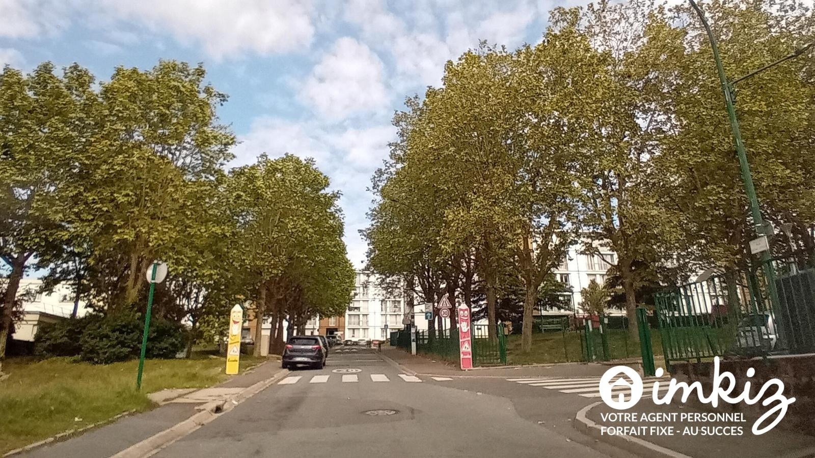 
                                                Vente
                                                 Appartement 4 pièces